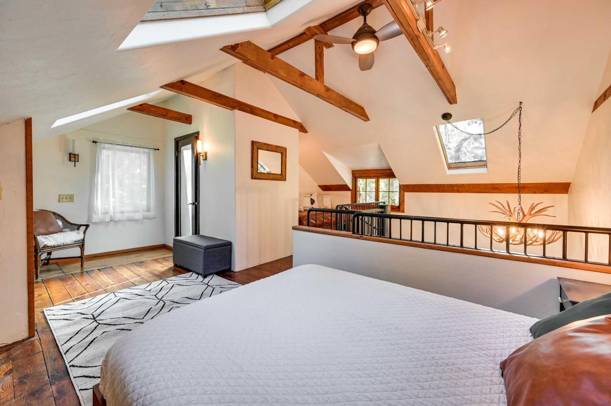 Peaceful Sedona Retreat With Patio And Mtn Views!アパートメント エクステリア 写真