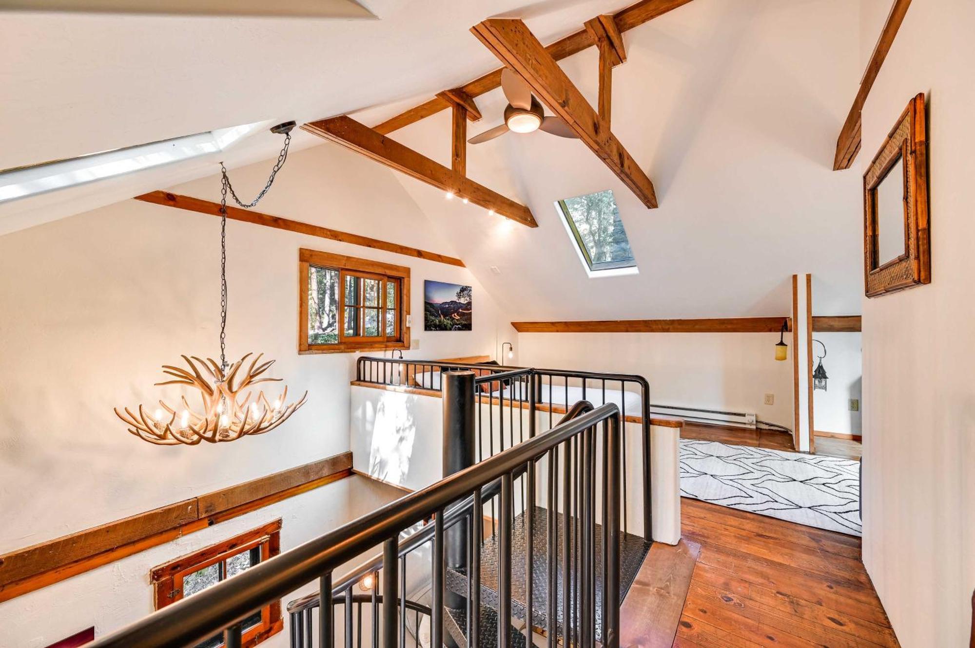 Peaceful Sedona Retreat With Patio And Mtn Views!アパートメント エクステリア 写真